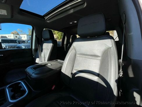 Used 2022 GMC Sierra 2500 Denali image 18
