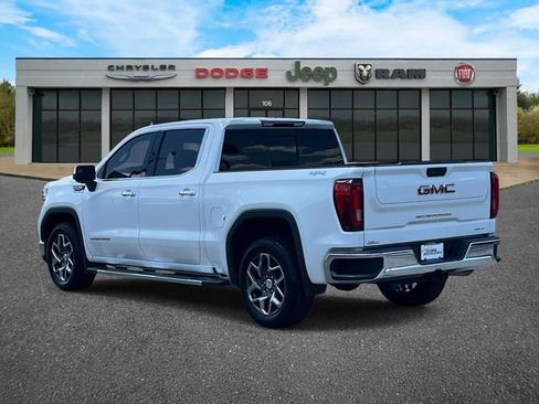 Used 2022 GMC Sierra 1500 SLT w/ SLT Convenience Package AWD/4WD image 6