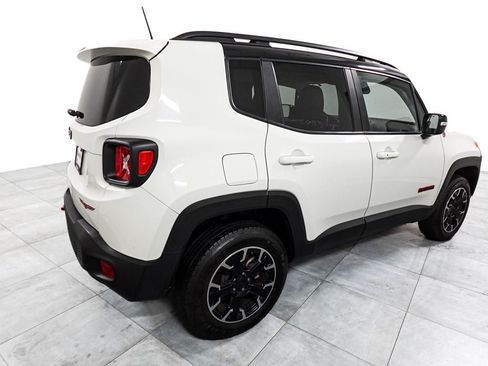Used 2023 Jeep Renegade Trailhawk AWD/4WD image 7