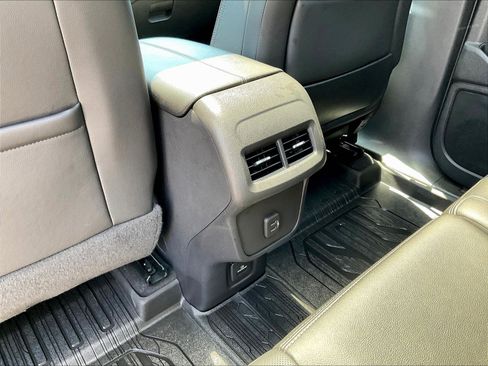 Used 2023 GMC Terrain Denali AWD/4WD image 10