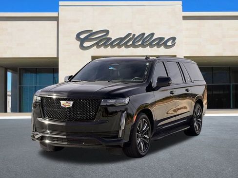 Certified 2023 Cadillac Escalade ESV Sport Platinum image 9