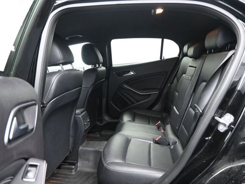 Used 2019 Mercedes-Benz GLA 250 GLA 250 image 30