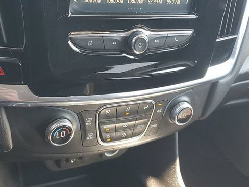 Certified 2018 Chevrolet Traverse LS AWD/4WD image 27