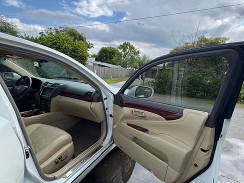 Used 2008 Lexus LS 460 image 11