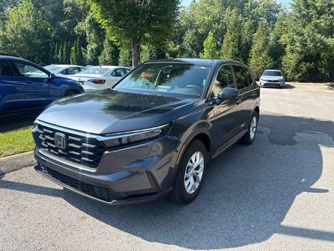 Used 2025 Honda CR-V LX image 1