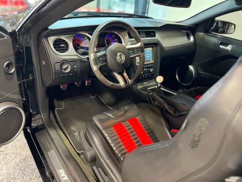 Used 2013 Ford Mustang Shelby GT500 RWD image 20