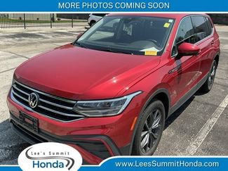 Used 2022 Volkswagen Tiguan SE FWD video 1