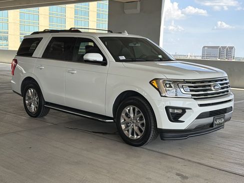 Used 2021 Ford Expedition XLT RWD image 5