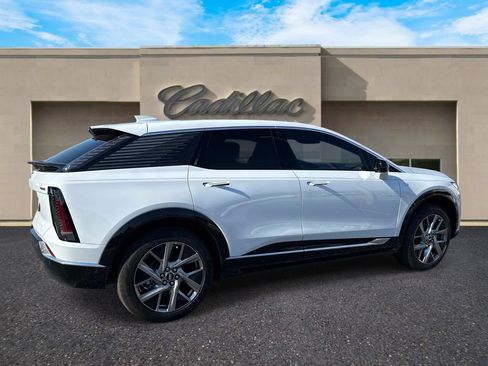 New 2026 Cadillac Optiq Luxury 1 RWD image 3
