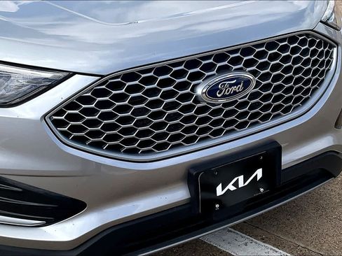 Used 2024 Ford Edge SEL image 32