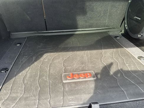 Used 2022 Jeep Wrangler Unlimited Sahara w/ LED Lighting Group image 16