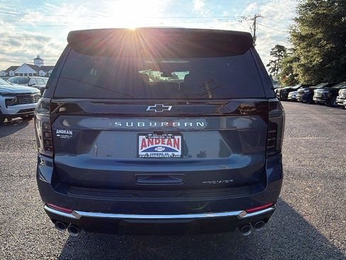 New 2026 Chevrolet Suburban Premier w/ Sun And Tow Package AWD/4WD image 9