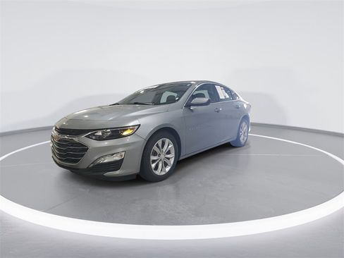 Used 2023 Chevrolet Malibu LT image 4