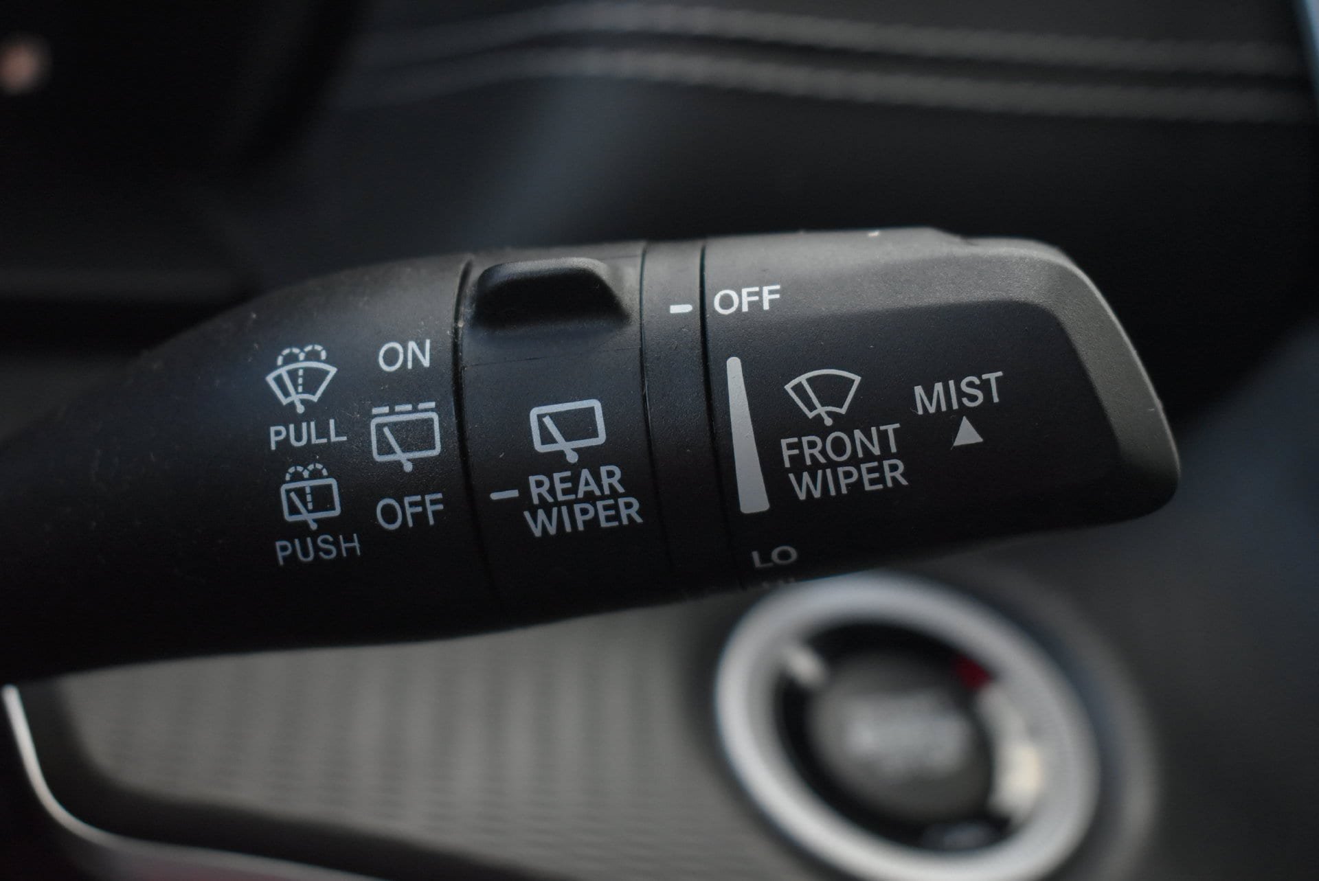 Used 2023 Jeep Grand Cherokee Altitude AWD/4WD image 23