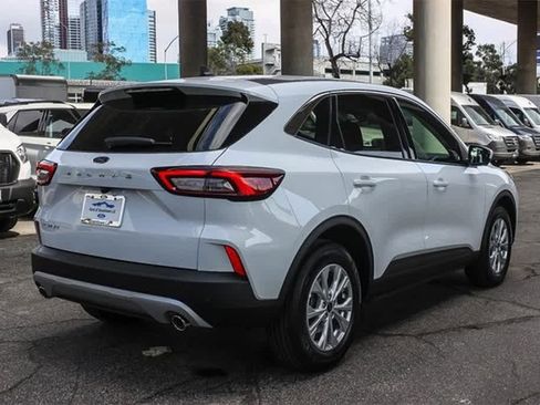 New 2024 Ford Escape Active w/ Tech Pack #2 image 4