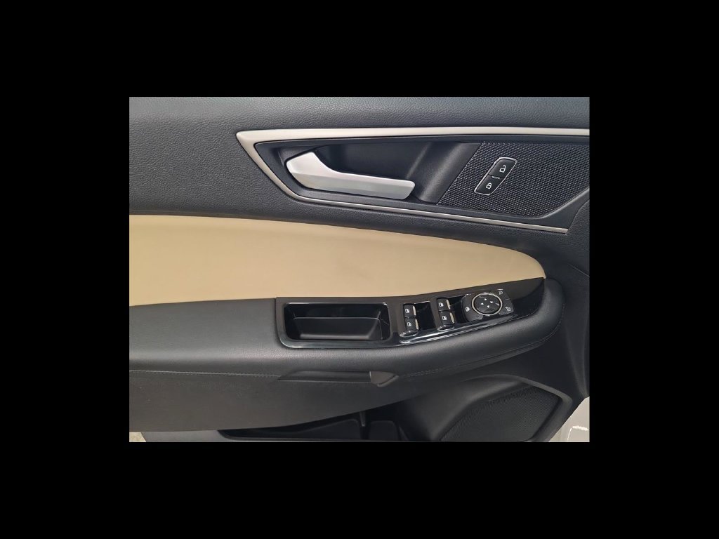 Used 2020 Ford Edge SEL w/ Convenience Package FWD image 12