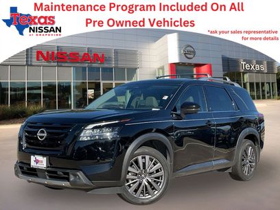 Used 2023 Nissan Pathfinder SL w/ SL Premium Package