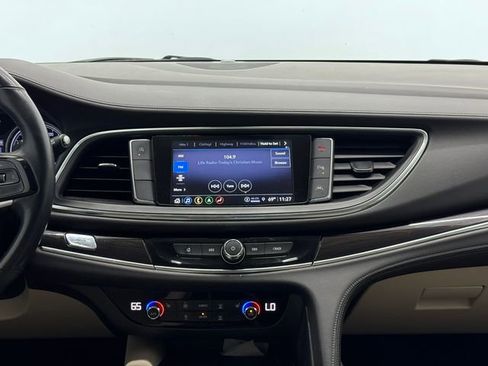 Used 2024 Buick Enclave Essence w/ Sound and Sites Package image 4