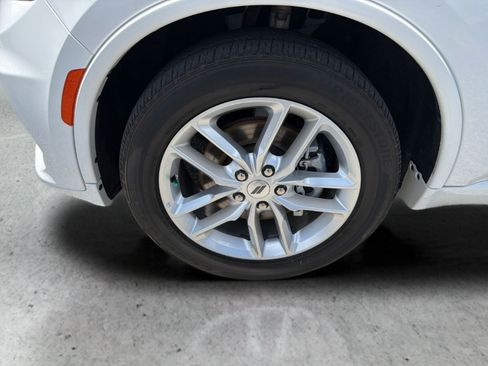 Used 2024 Dodge Durango GT RWD image 38