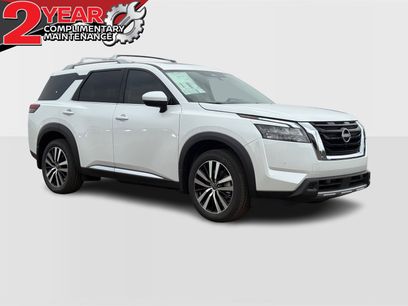 New 2025 Nissan Pathfinder Platinum