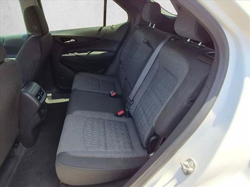 Used 2024 Chevrolet Equinox LT AWD/4WD image 17