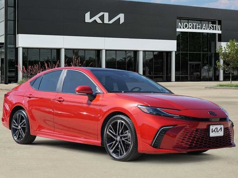 Used 2025 Toyota Camry XSE w/ Premium Package FWD image 6