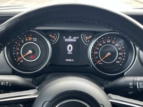 Used 2022 Jeep Gladiator Sport AWD/4WD image 38