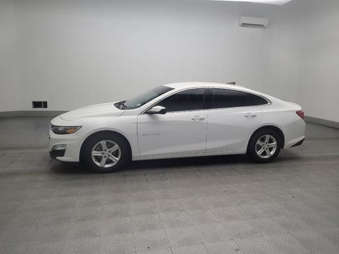 Used 2022 Chevrolet Malibu LS w/ Driver Confidence Package II FWD image 2