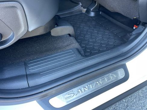 Used 2023 Hyundai Santa Fe Calligraphy image 12