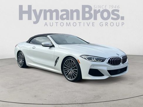 Used 2022 BMW 840i Convertible RWD image 1