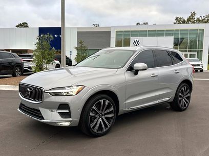 Certified 2023 Volvo XC60 B5 Ultimate w/ Climate Package