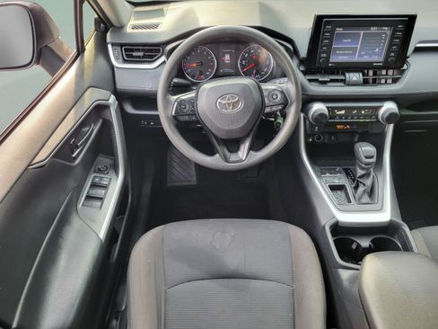 Used 2020 Toyota RAV4 LE w/ Carpet Mat Package FWD image 8