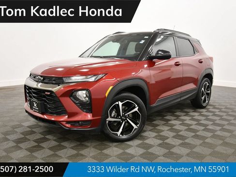 Used 2023 Chevrolet TrailBlazer RS w/ Convenience Package AWD/4WD image 1