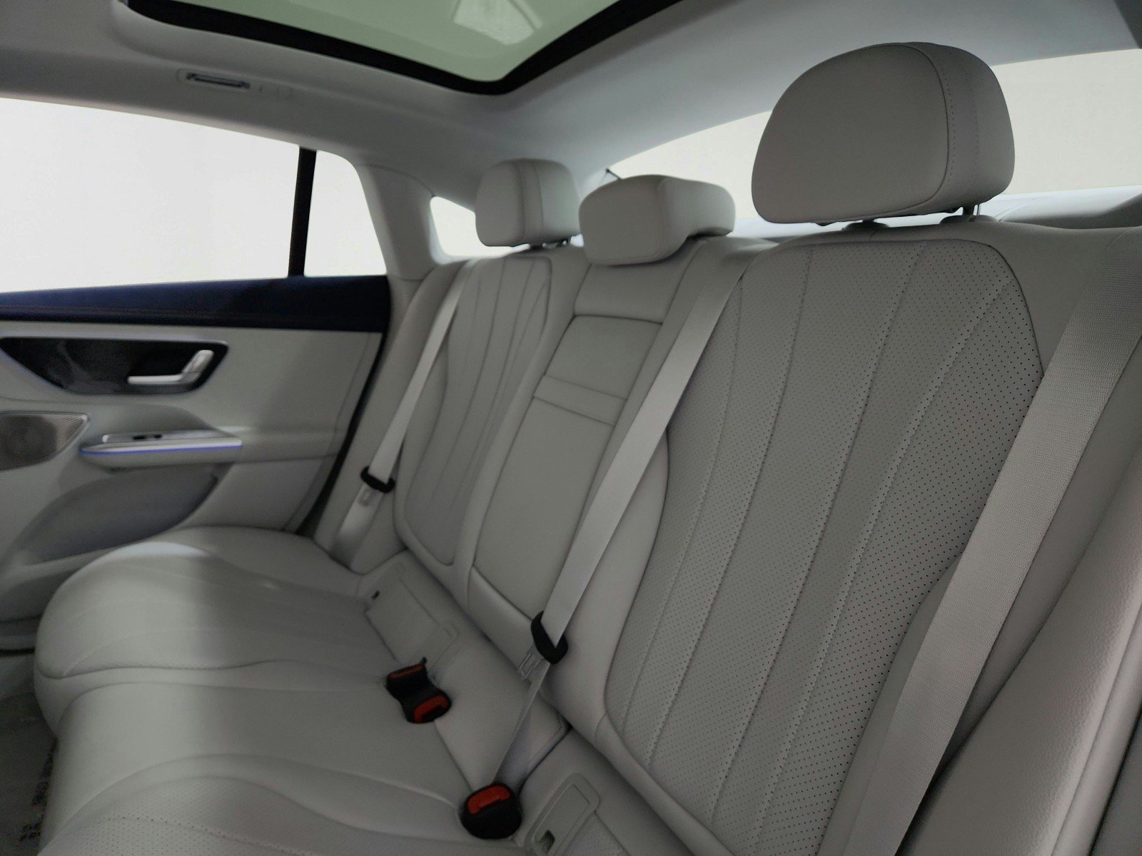 Certified 2023 Mercedes-Benz EQE 350+ Sedan w/ Pinnacle Trim Package image 22