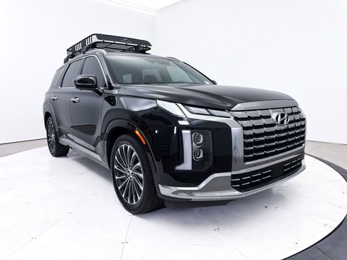 Used 2023 Hyundai Palisade Calligraphy image 14
