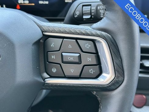 Used 2025 Ford Mustang Coupe RWD image 27