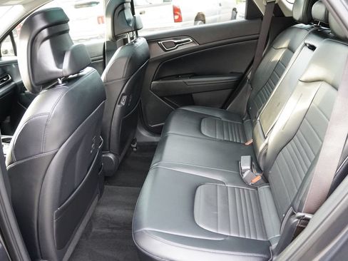 Certified 2024 Kia Sportage SX Prestige AWD/4WD image 17