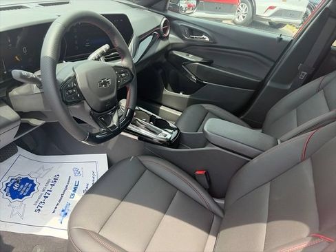 New 2026 Chevrolet Trax RS w/ Driver Confidence Package FWD image 16