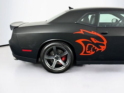 Used 2021 Dodge Challenger SRT Hellcat w/ Plus Package image 8