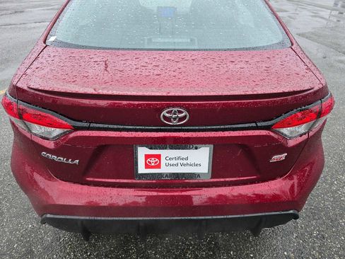 Used 2025 Toyota Corolla SE image 13