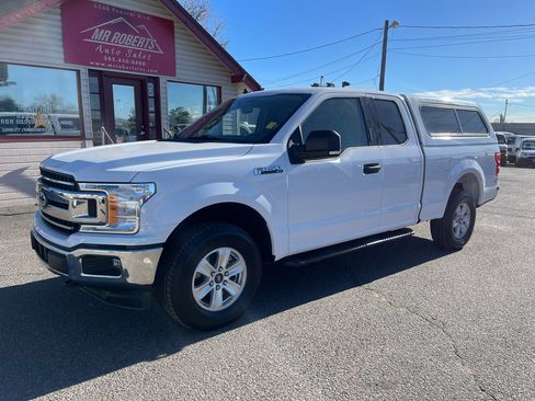 Used 2020 Ford F150 XLT w/ Equipment Group 301A Mid image 4