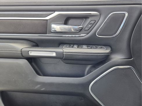 Used 2023 RAM 1500 Laramie AWD/4WD image 22