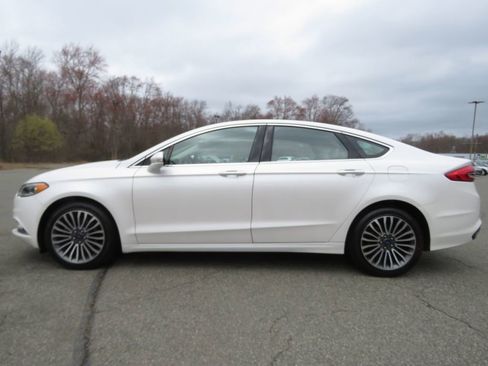 Used 2017 Ford Fusion SE image 8