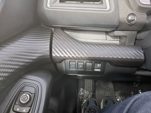 Used 2024 Subaru Ascent Premium w/ Convenience Package image 20