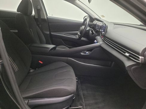 Used 2021 Hyundai Elantra SEL w/ Convenience Package FWD image 21