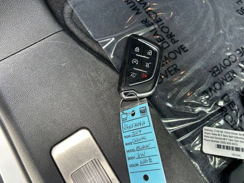 Used 2024 Cadillac Escalade ESV Sport Platinum w/ LPO, ONYX Package image 68