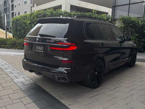 Used 2024 BMW X7 M60i w/ Executive Package AWD/4WD image 3