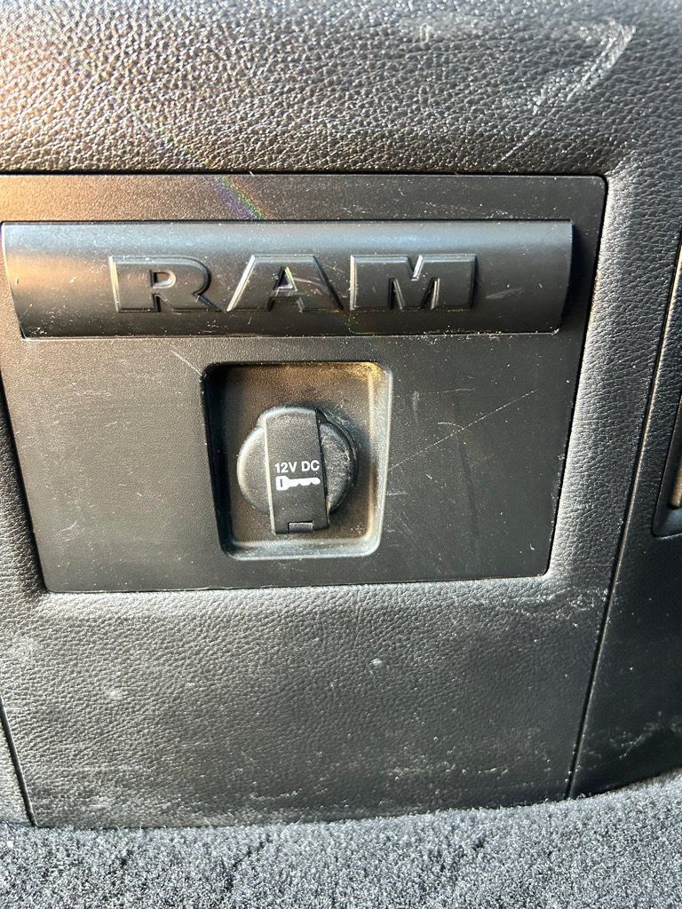 Used 2015 RAM 1500 Sport w/ Ignition Orange Sport Package AWD/4WD image 13