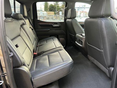 Used 2024 GMC Sierra 1500 Denali w/ Denali Reserve Package image 13