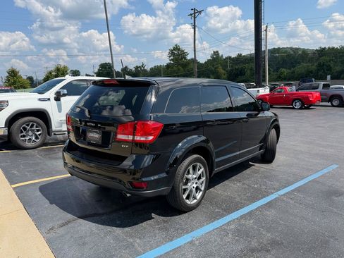 Used 2019 Dodge Journey GT w/ Nav & Sun Group AWD/4WD image 4